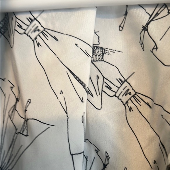 Stylish Black and White Tweed Jacket - Picture 5 of 5